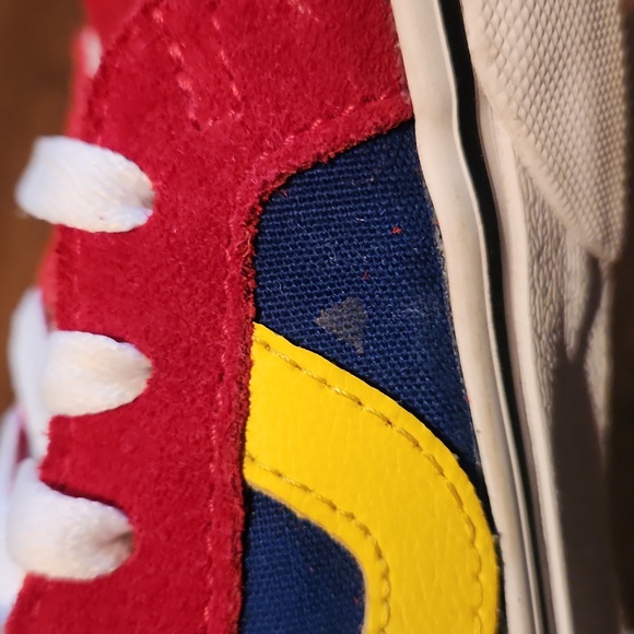 Women Vans - Picture 10 of 13